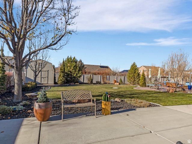 5531 North Ponderosa Ln West, Stansbury Park, UT 84074