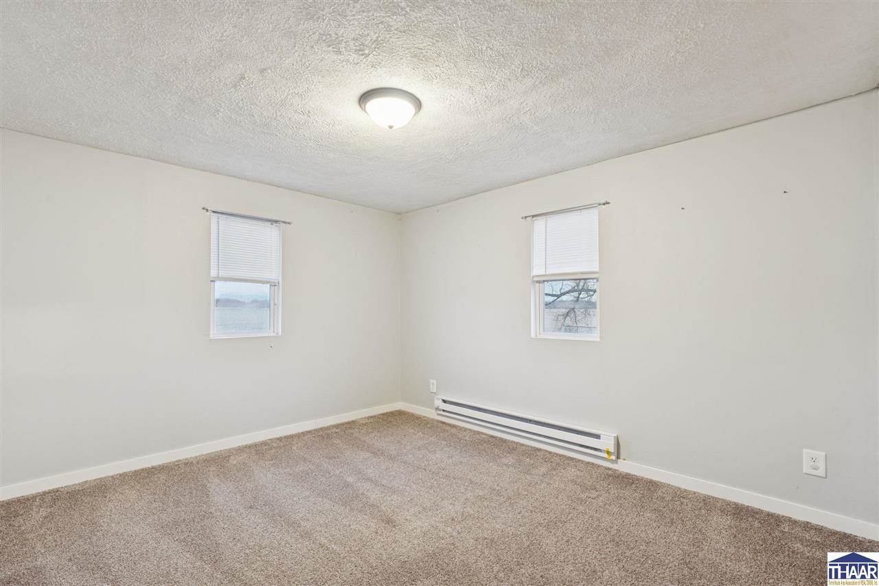 6823 West Gobin, Farmersburg, IN 47850