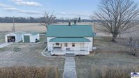 6823 West Gobin, Farmersburg, IN 47850