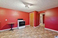 6823 West Gobin, Farmersburg, IN 47850