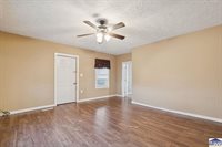 6823 West Gobin, Farmersburg, IN 47850