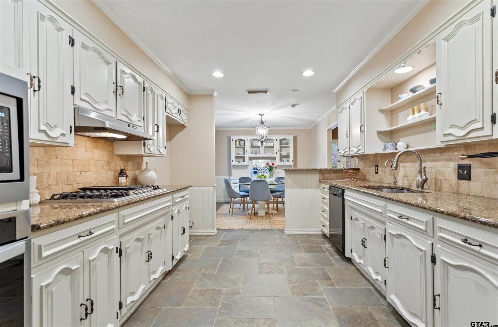 4611 Barclay Drive, Tyler, TX 75703