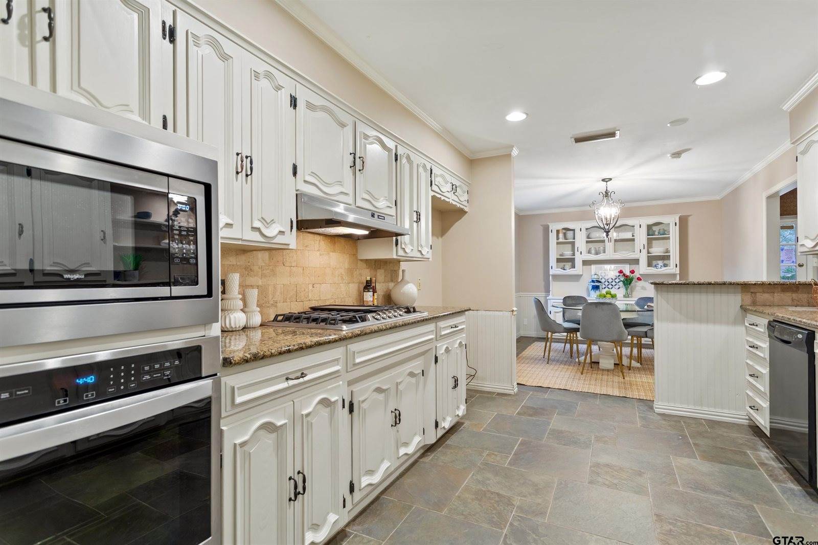 4611 Barclay Drive, Tyler, TX 75703