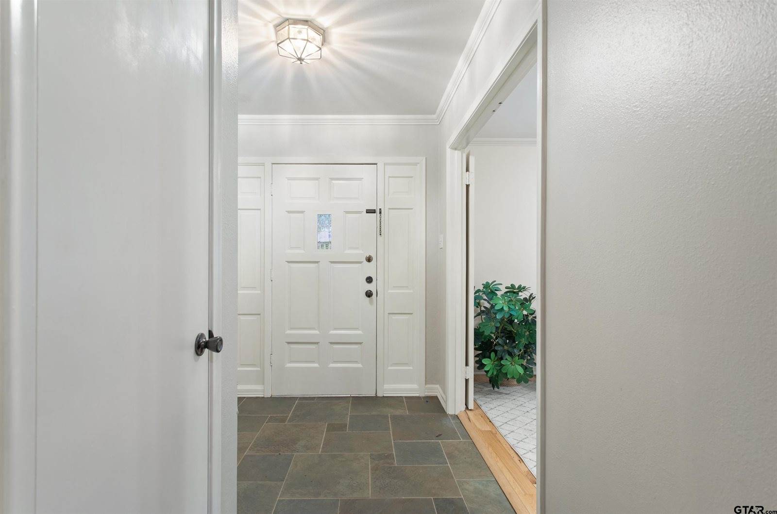 4611 Barclay Drive, Tyler, TX 75703