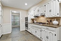 4611 Barclay Drive, Tyler, TX 75703