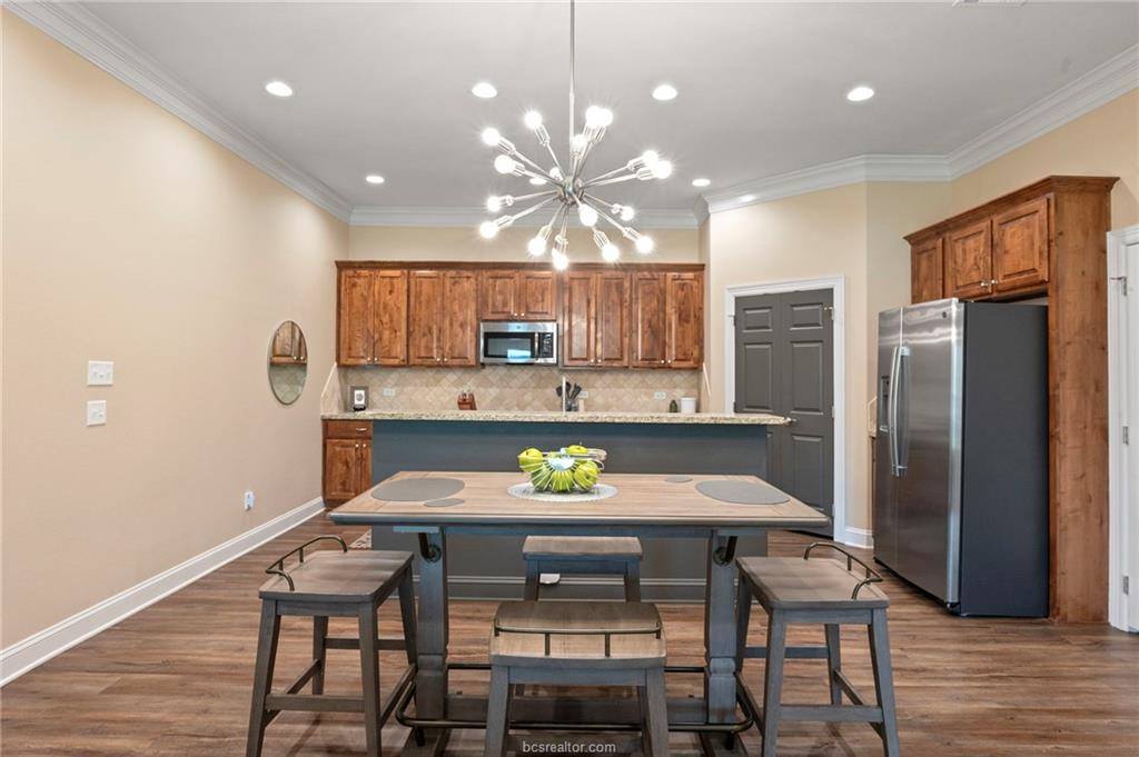 2001 Reagan Court, Bryan, TX 77802