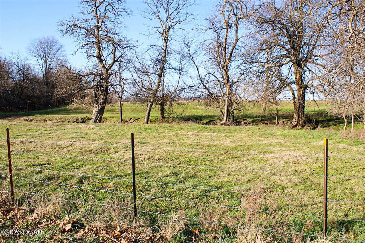 28249 Quince Road, Fairview, MO 64842