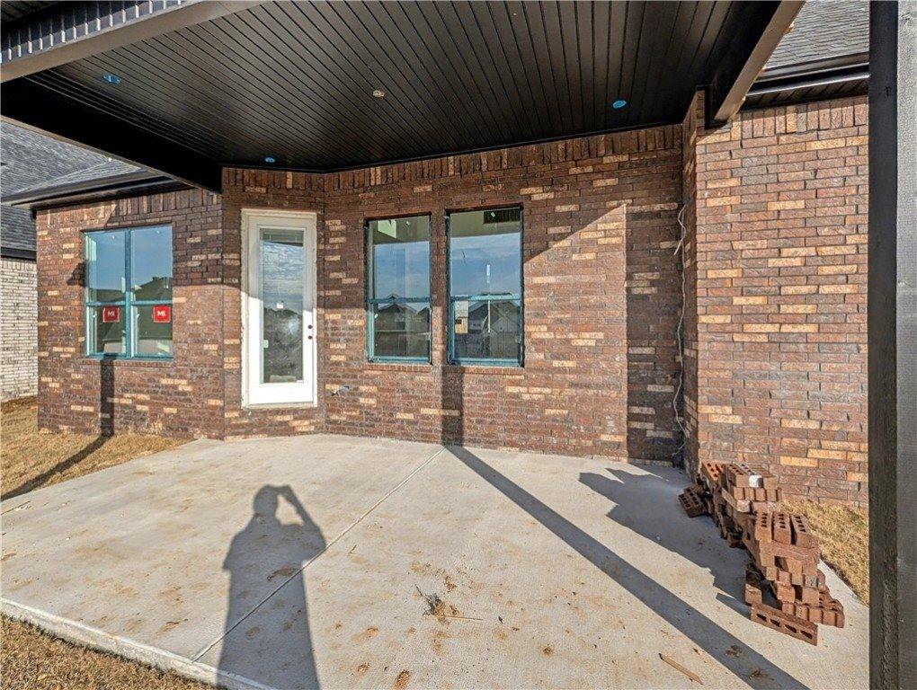 1831 Bluestem Drive, Centerton, AR 72719