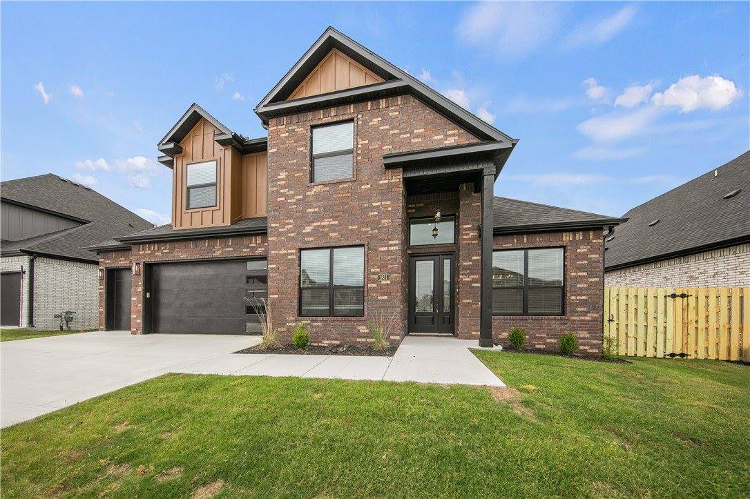1831 Bluestem Drive, Centerton, AR 72719