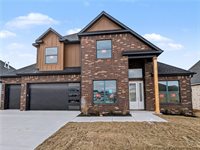 1831 Bluestem Drive, Centerton, AR 72719