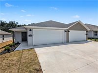 315 & 317 NW 65th Avenue, Bentonville, AR 72713