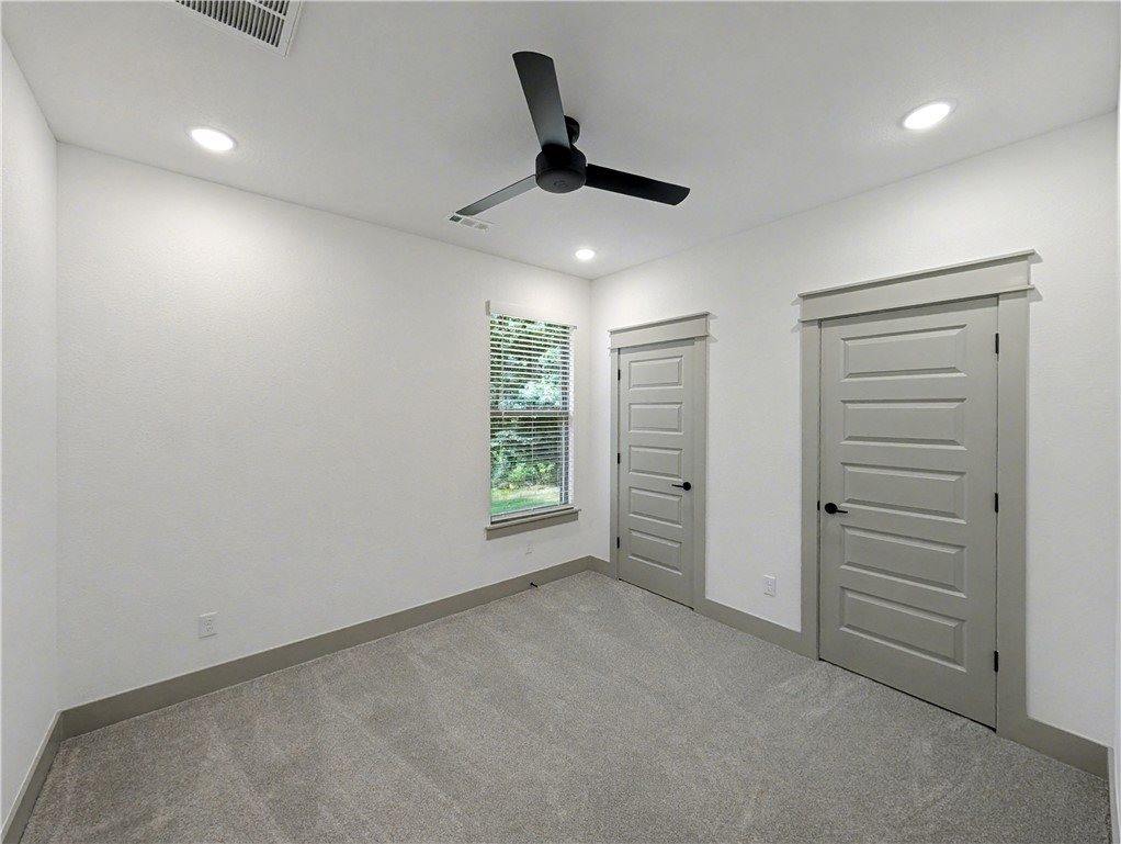 11 Latshaw Drive, Bella Vista, AR 72714