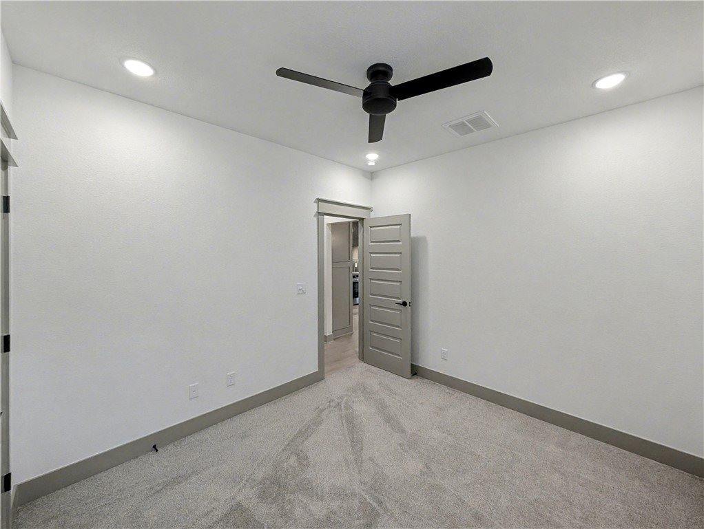 11 Latshaw Drive, Bella Vista, AR 72714