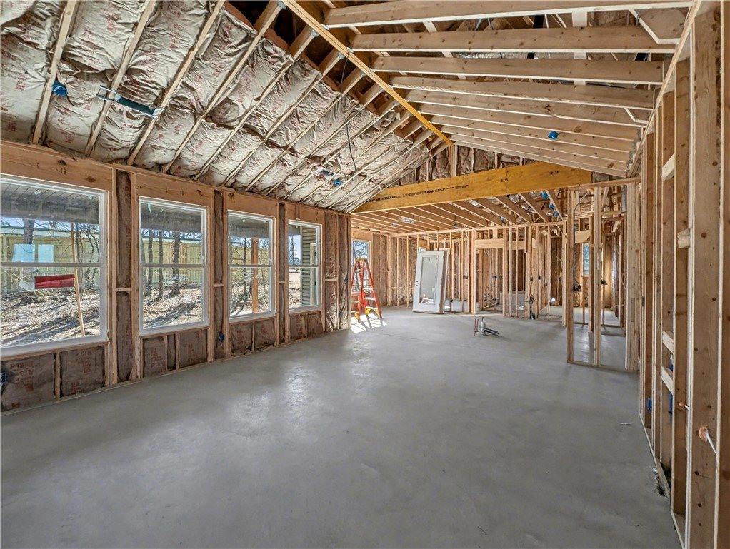 11 Latshaw Drive, Bella Vista, AR 72714