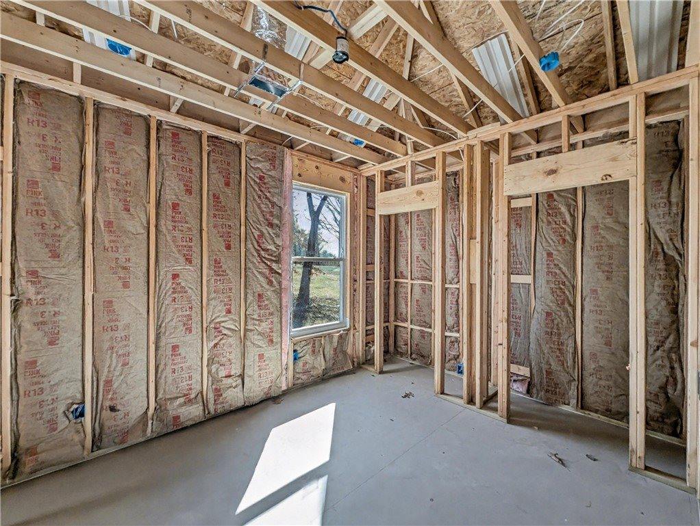 11 Latshaw Drive, Bella Vista, AR 72714