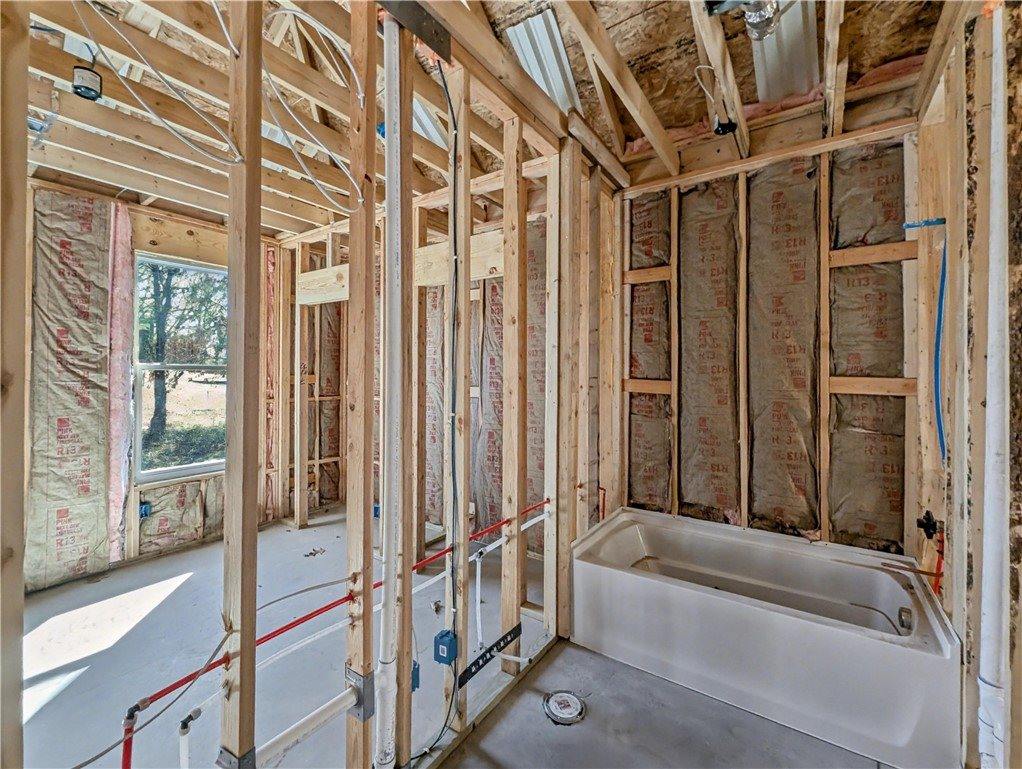 11 Latshaw Drive, Bella Vista, AR 72714