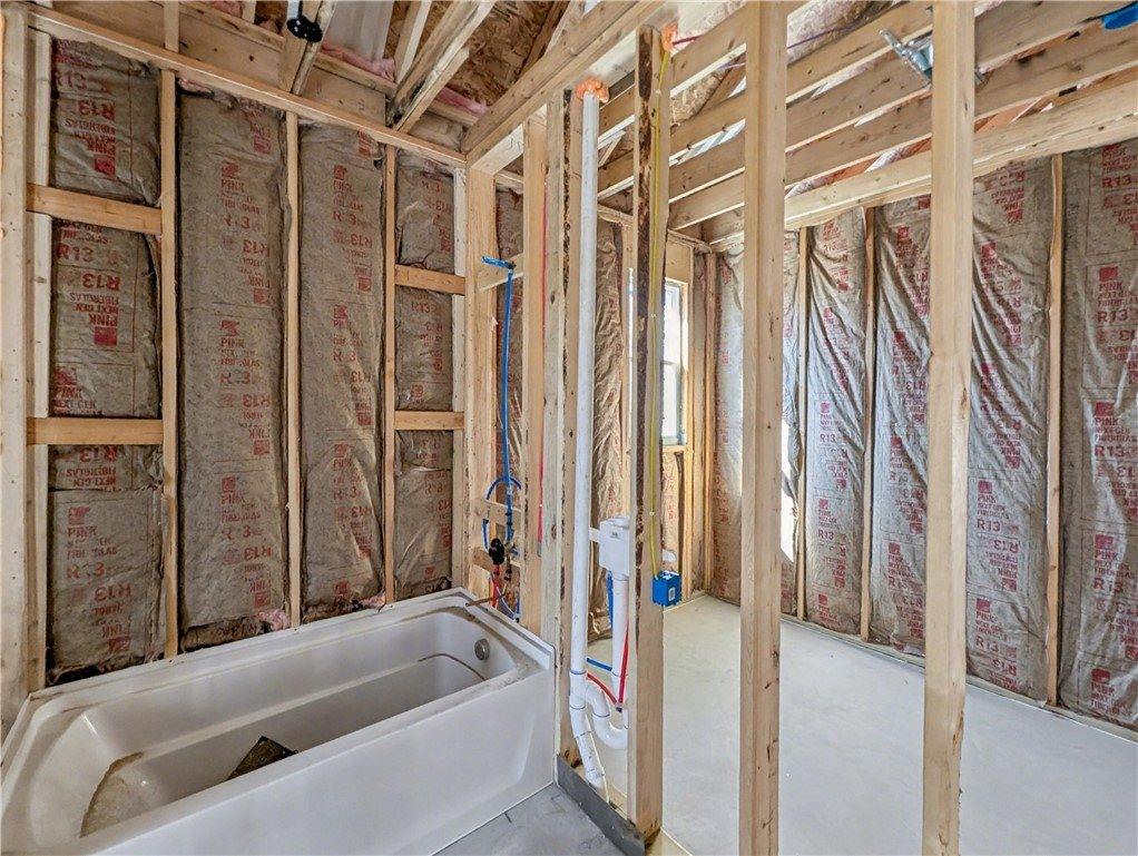 11 Latshaw Drive, Bella Vista, AR 72714