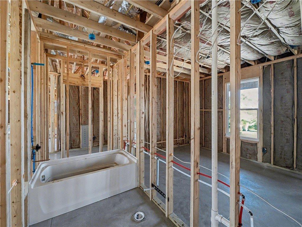 11 Latshaw Drive, Bella Vista, AR 72714