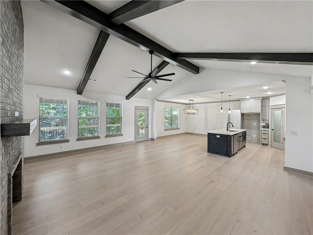 11 Latshaw Drive, Bella Vista, AR 72714