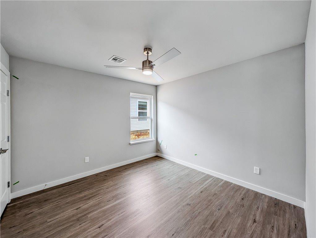 311 & 313 NW 65th Avenue, Bentonville, AR 72713
