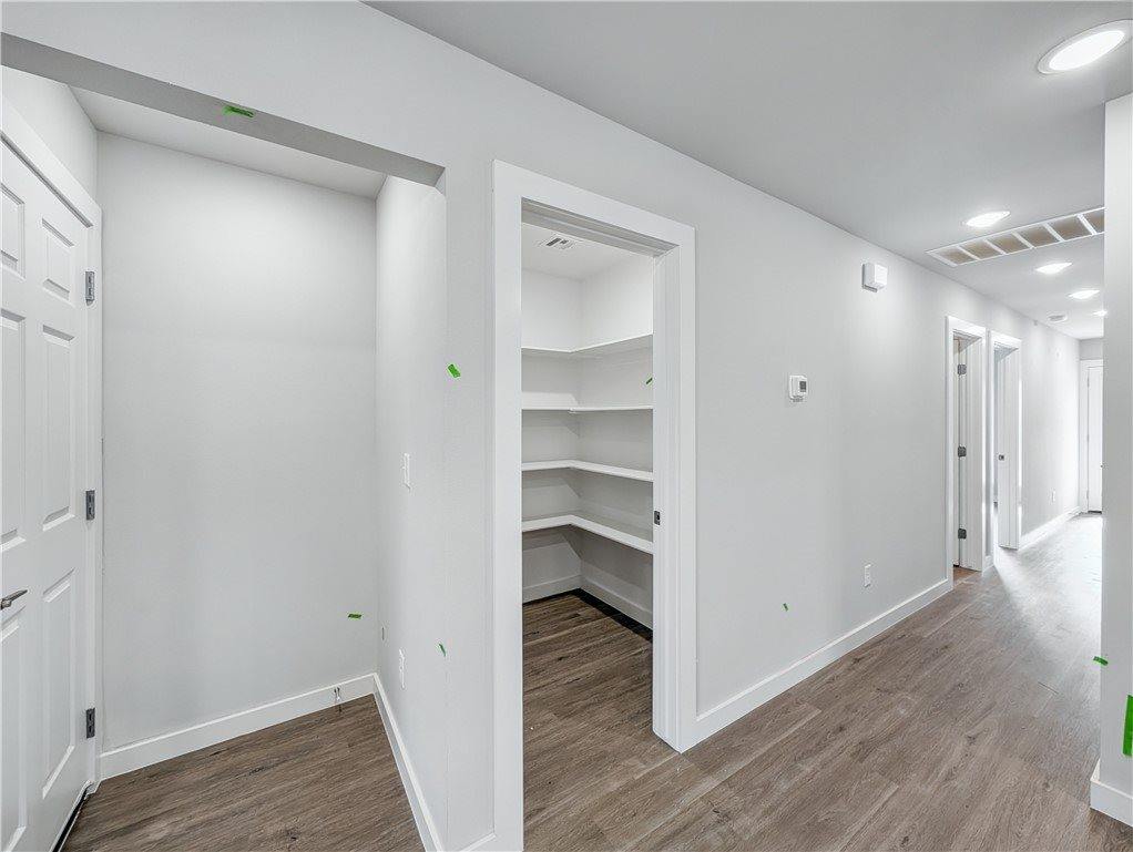 311 & 313 NW 65th Avenue, Bentonville, AR 72713