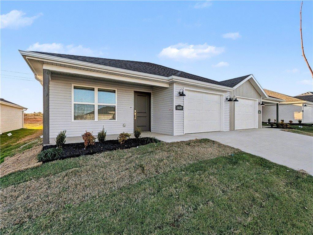 6609 & 6611 NW Altus Street, Bentonville, AR 72713