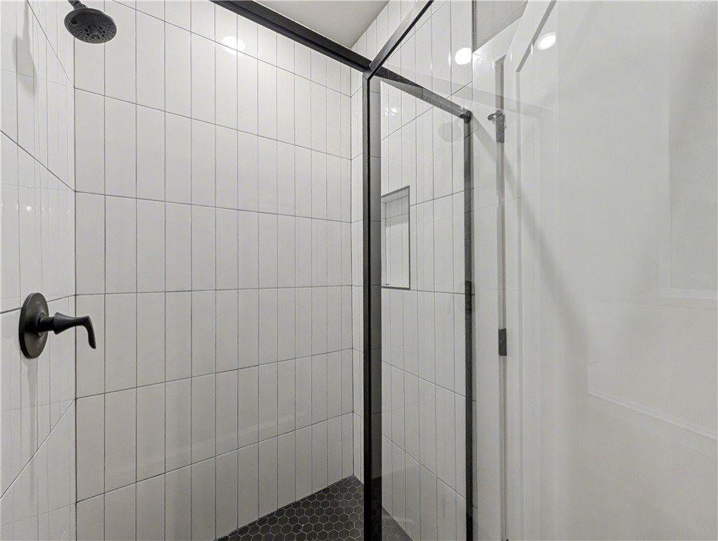 4 Aberfeld Place, Bella Vista, AR 72715