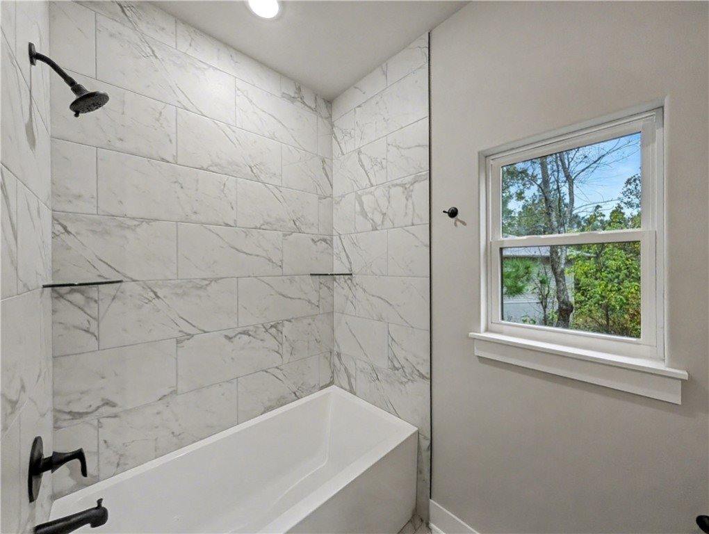 4 Aberfeld Place, Bella Vista, AR 72715