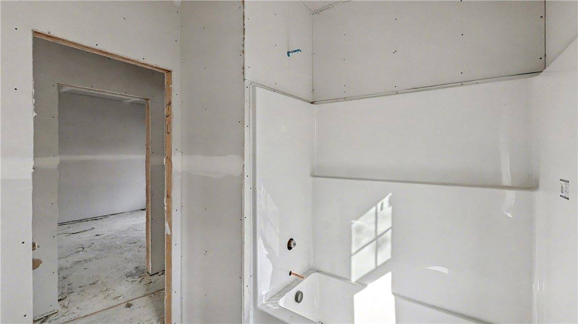 23 Buckland Lane, Bella Vista, AR 72715