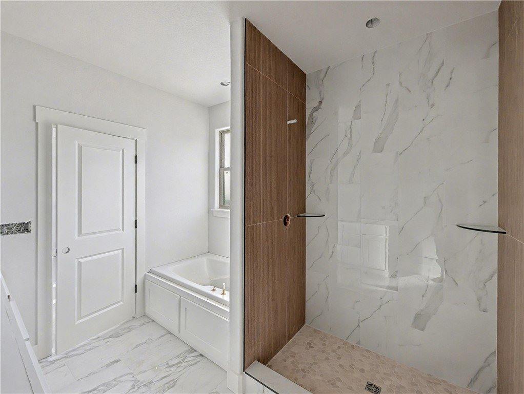 42 Cawood Drive, Bella Vista, AR 72714