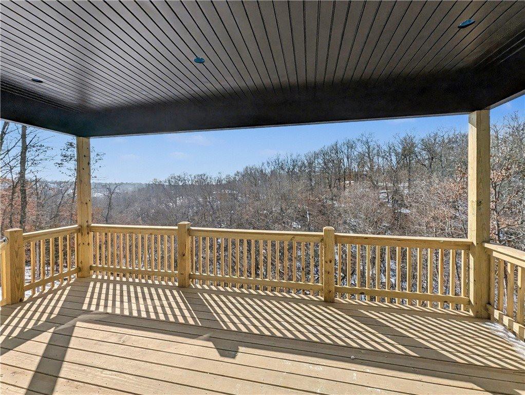 42 Cawood Drive, Bella Vista, AR 72714