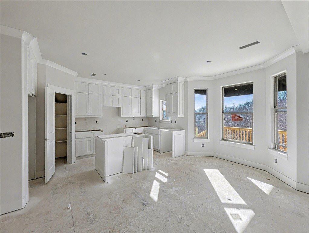 42 Cawood Drive, Bella Vista, AR 72714