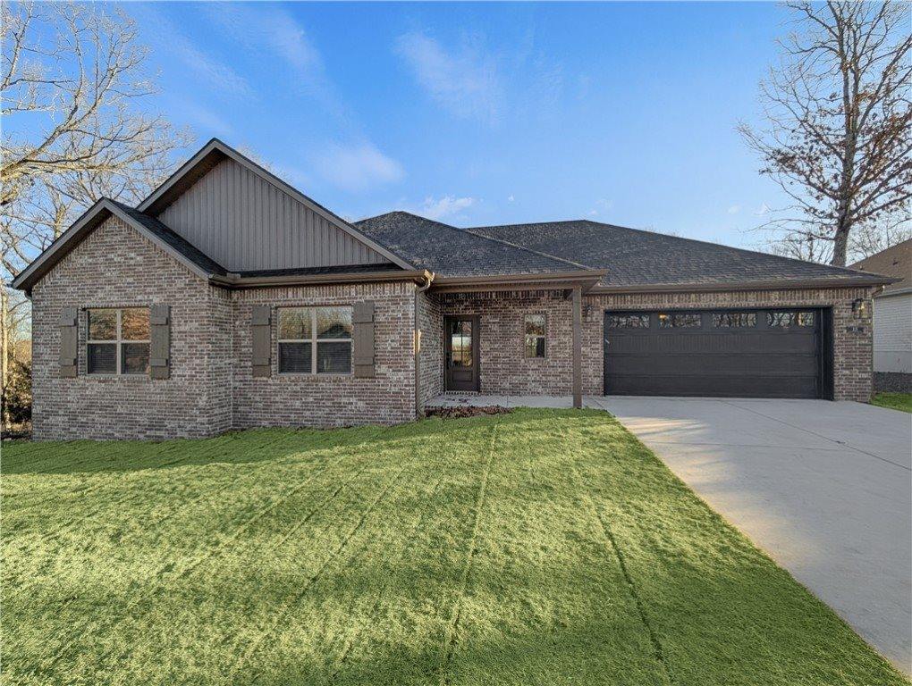 32 Malone Drive, Bella Vista, AR 72715