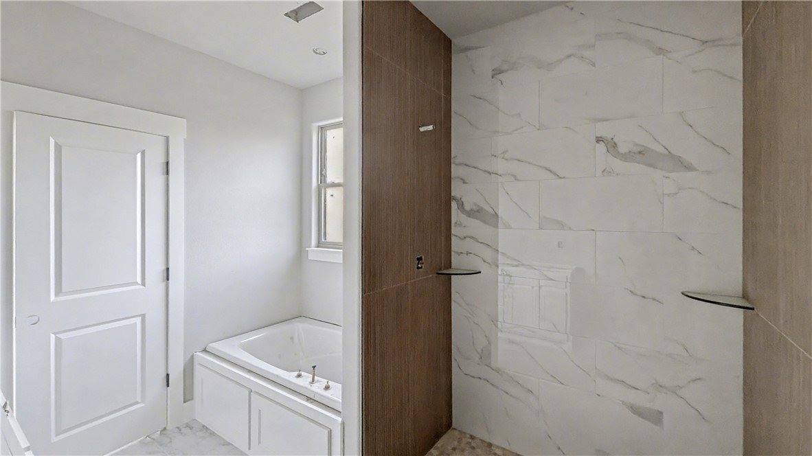 10 Atkin Lane, Bella Vista, AR 72715