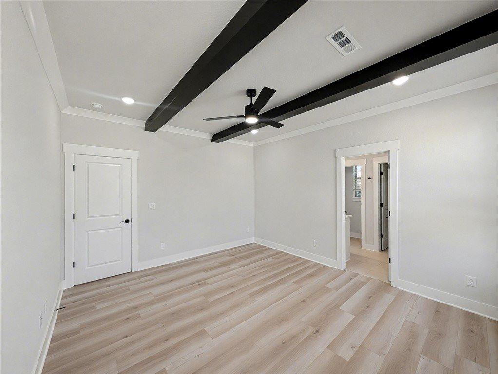 18 Hillswick Drive, Bella Vista, AR 72715