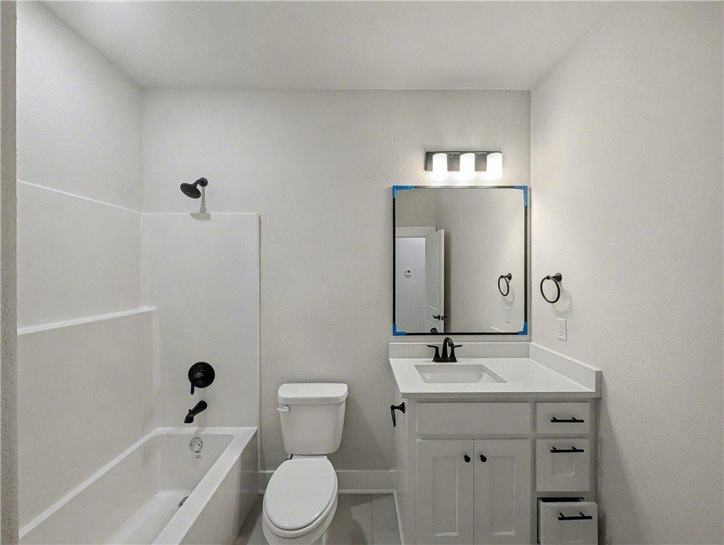 18 Hillswick Drive, Bella Vista, AR 72715