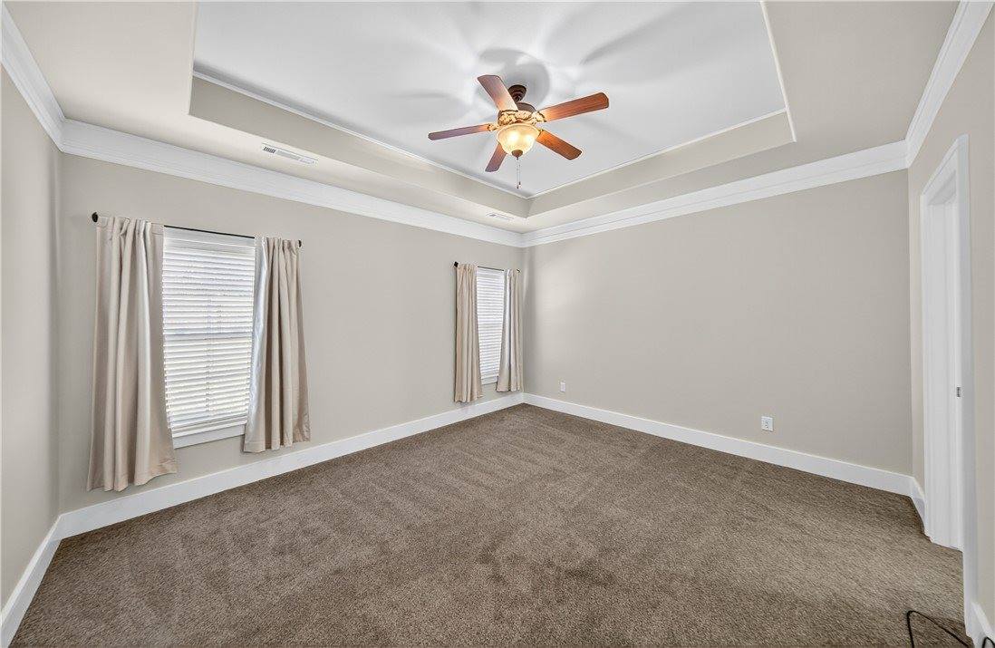 1221 Chancery Lane, Cave Springs, AR 72718