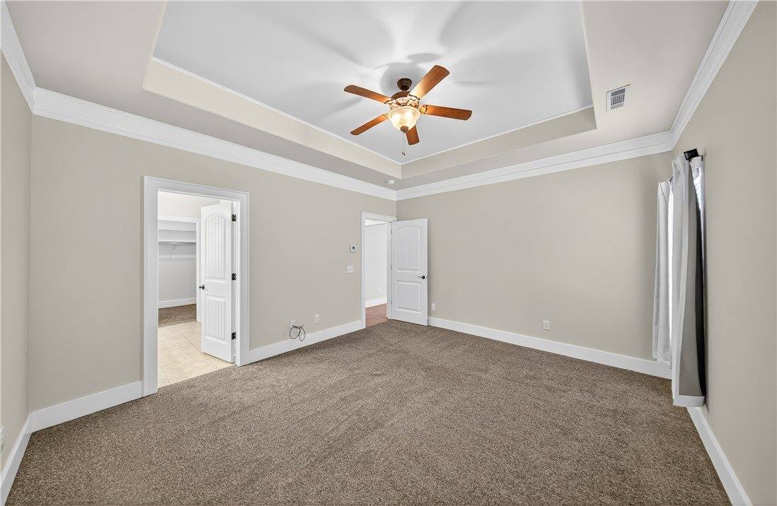 1221 Chancery Lane, Cave Springs, AR 72718