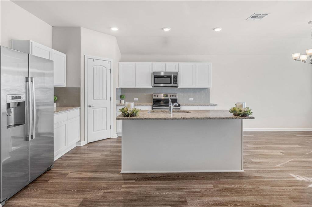 1075 South Berryvine Ln Lane, Lake Charles, LA 70611