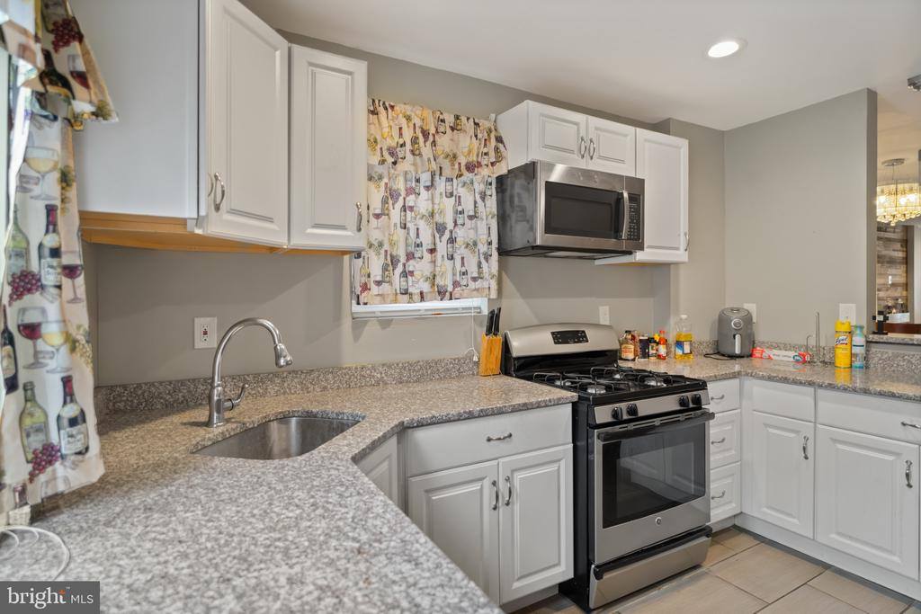 3812 Flowerton Road, Baltimore, MD 21229