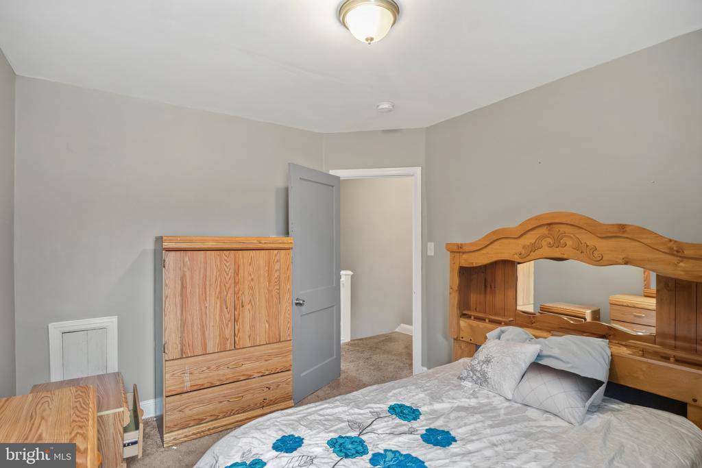 3812 Flowerton Road, Baltimore, MD 21229