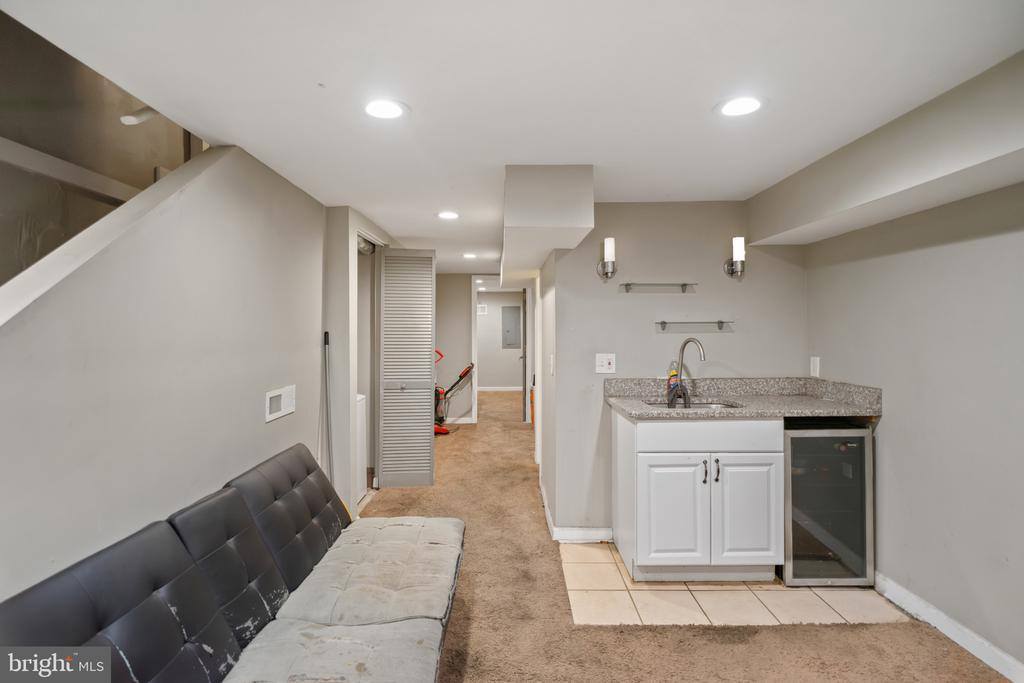 3812 Flowerton Road, Baltimore, MD 21229