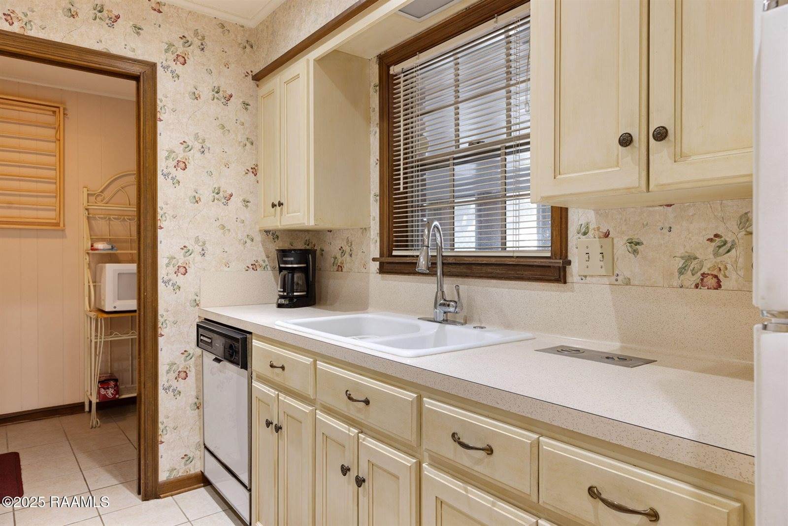 806 Dulles Drive, Lafayette, LA 70506