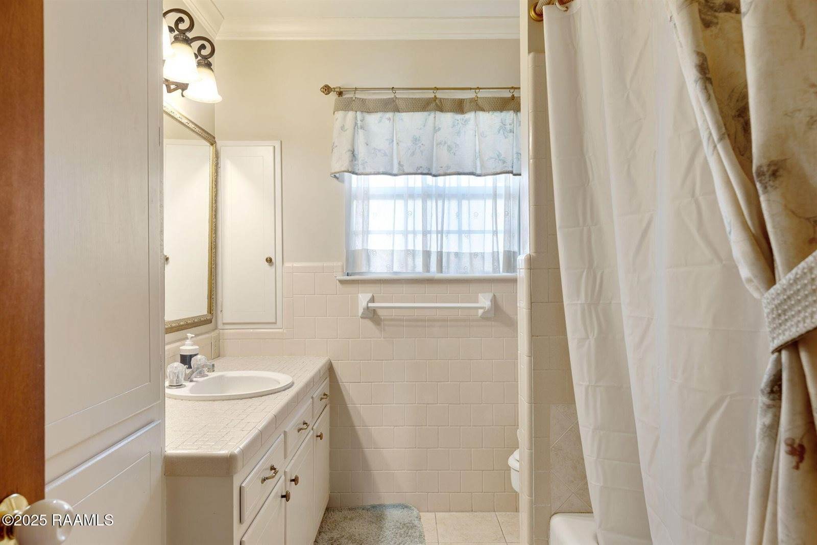 806 Dulles Drive, Lafayette, LA 70506