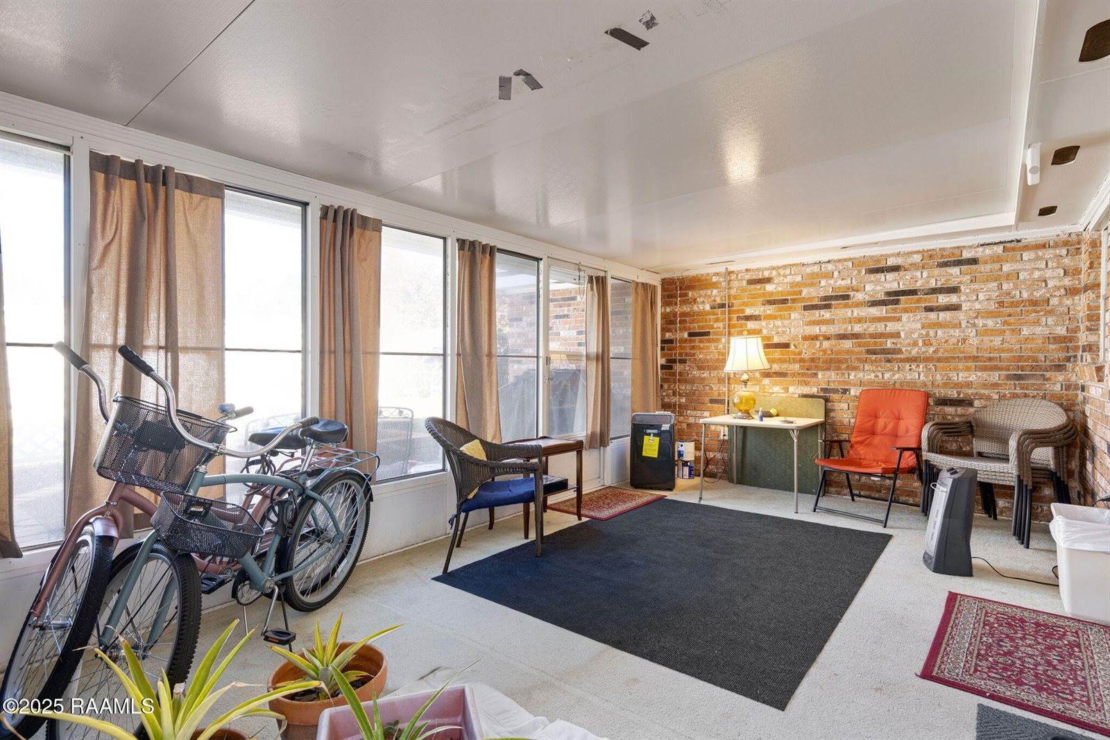 806 Dulles Drive, Lafayette, LA 70506