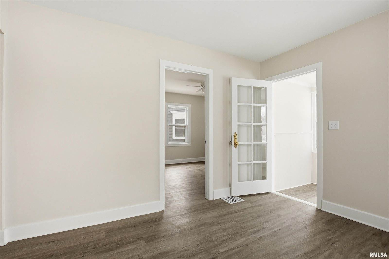 2639 Whitewood Avenue, Davenport, IA 52802