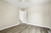 2639 Whitewood Avenue, Davenport, IA 52802