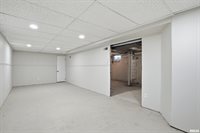 2639 Whitewood Avenue, Davenport, IA 52802