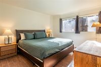 2289 Sierra Nevada Road #C-8, Mammoth Lakes, CA 93546