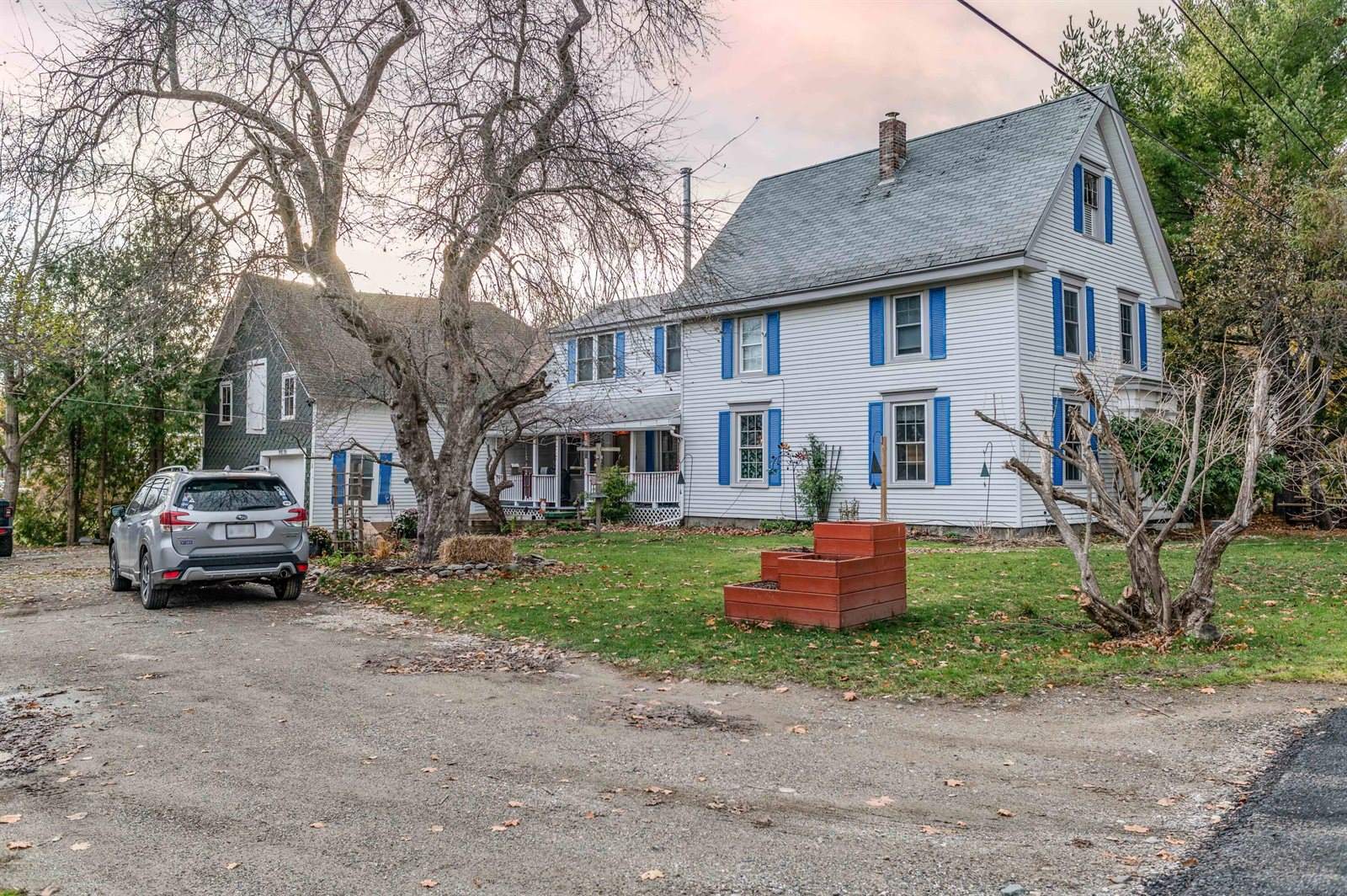 31 Dean Street, Winterport, ME 04496